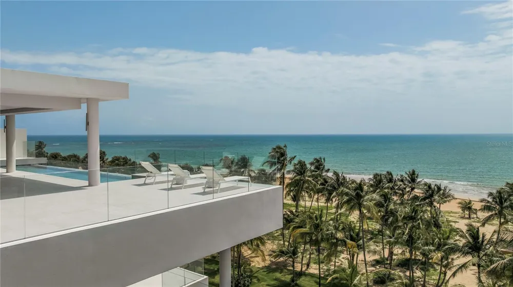 Ocean Drive PH FOUR SEASONS PRIVATE RESIDENCES #6502 Rio Grande, PR 00745