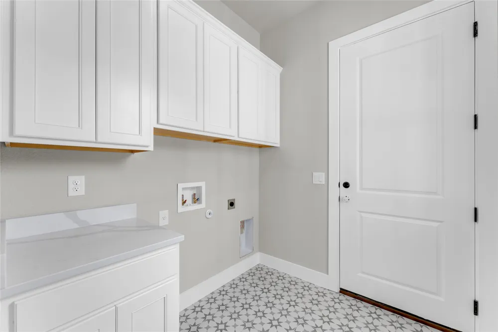 108 Double Circle Burnet, TX 78611