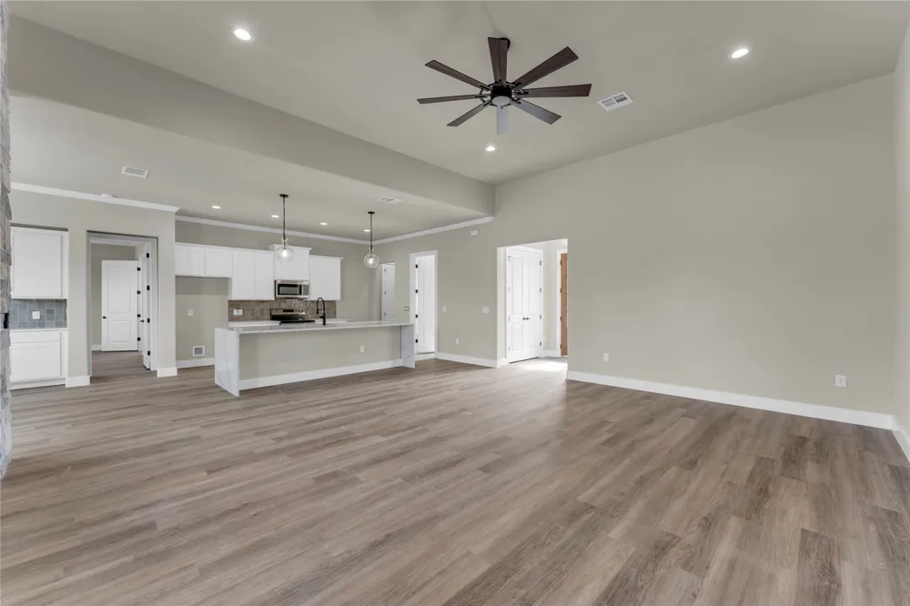 108 Double Circle Burnet, TX 78611