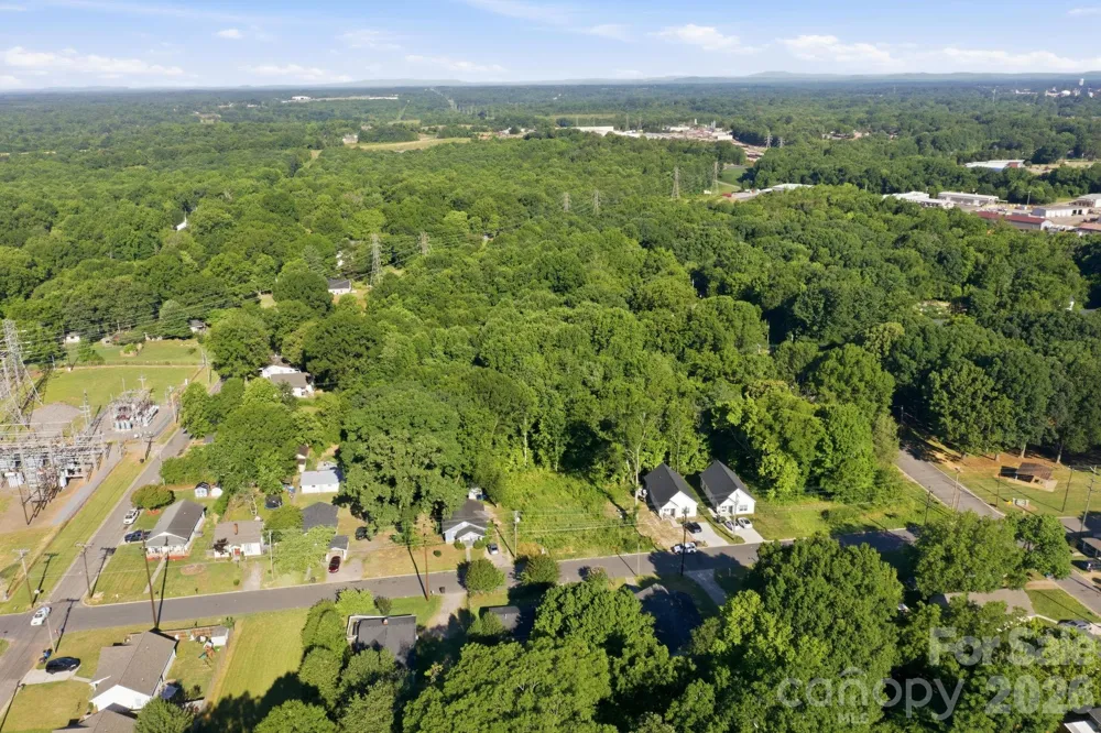 1324 7th Street Statesville, NC 28677