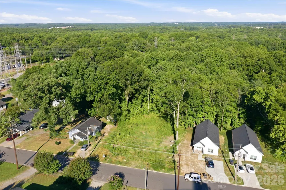 1318 7th Street Statesville, NC 28677