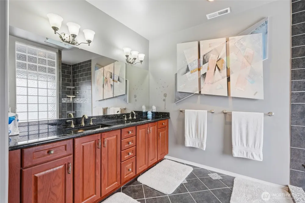 380 Entiat Place Orondo, WA 98843