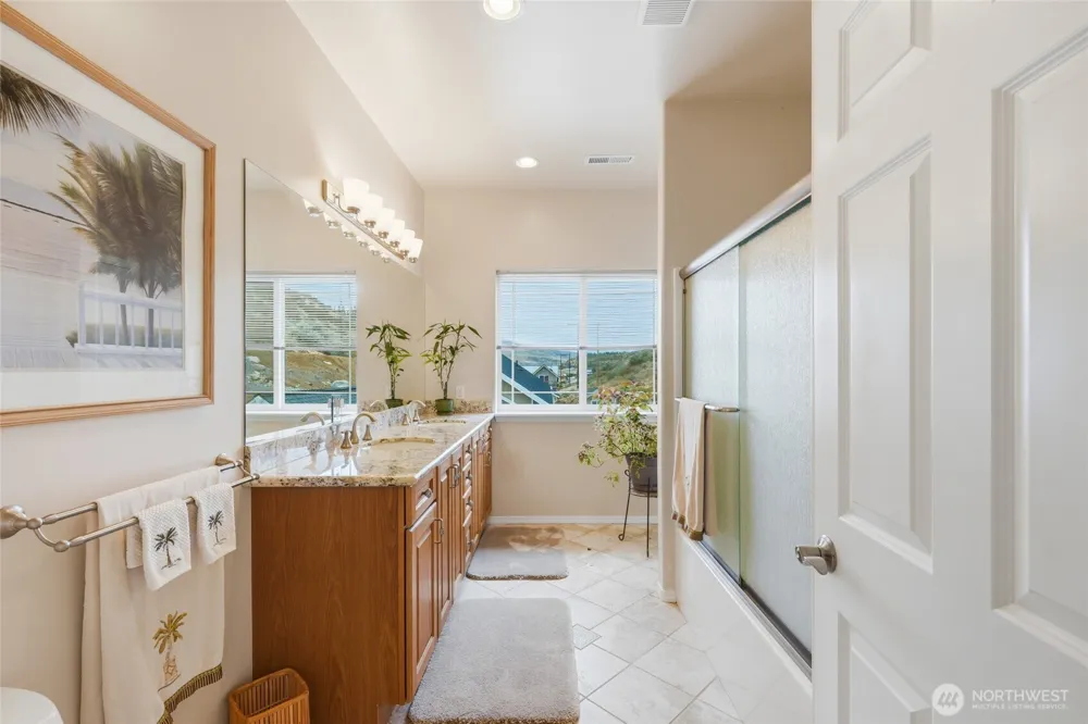 380 Entiat Place Orondo, WA 98843
