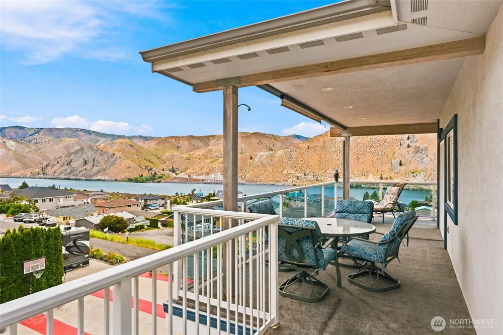 380 Entiat Place Orondo, WA 98843