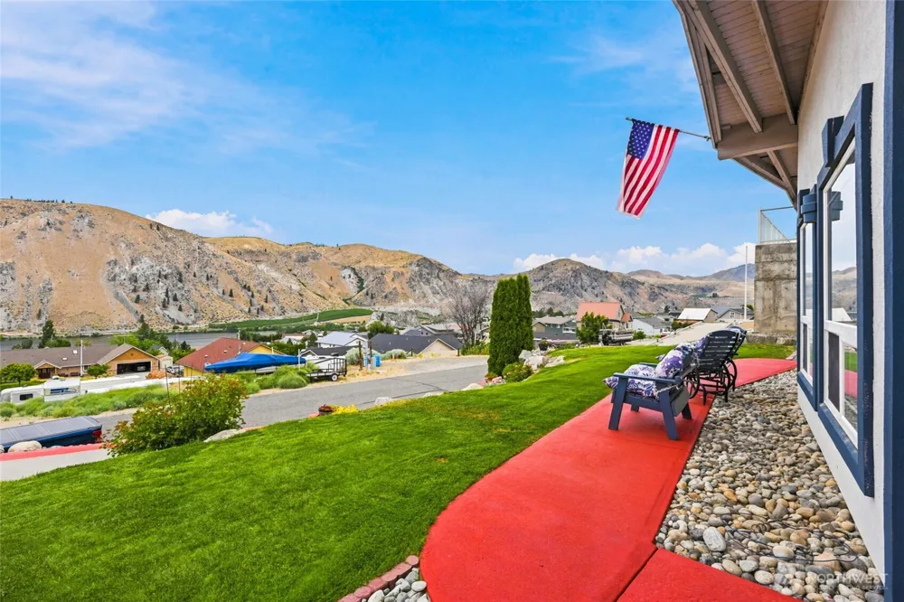 380 Entiat Place Orondo, WA 98843