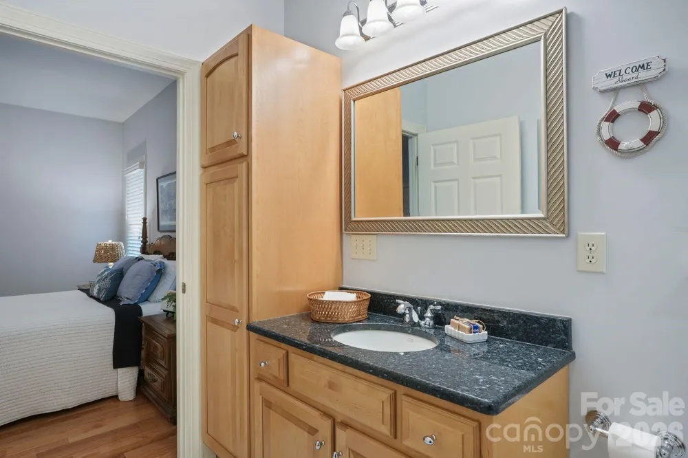 4325 Artesian Cove Court Denver, NC 28037