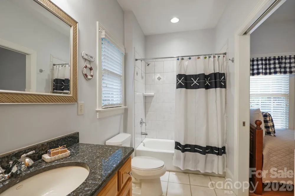 4325 Artesian Cove Court Denver, NC 28037
