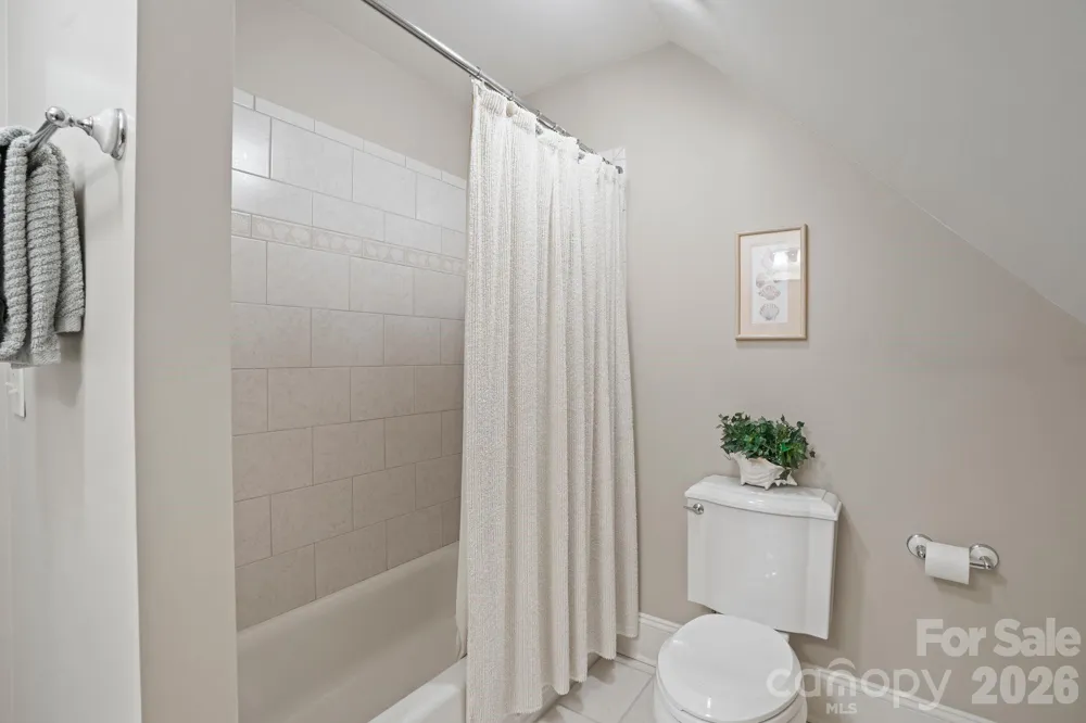 4325 Artesian Cove Court Denver, NC 28037