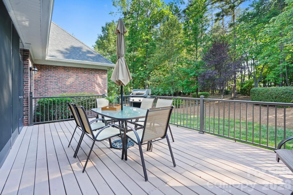 4325 Artesian Cove Court Denver, NC 28037