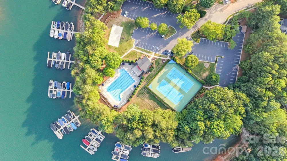 4325 Artesian Cove Court Denver, NC 28037