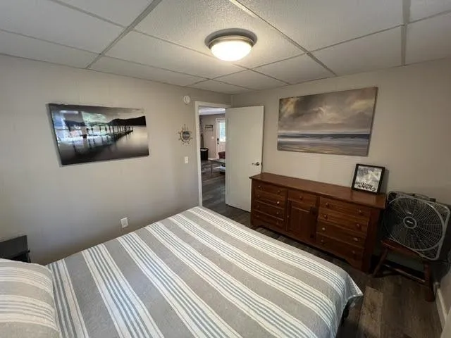 2341 Lake View Avenue East Bay Township, MI 49696