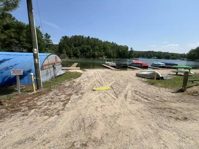 2341 Lake View Avenue East Bay Township, MI 49696