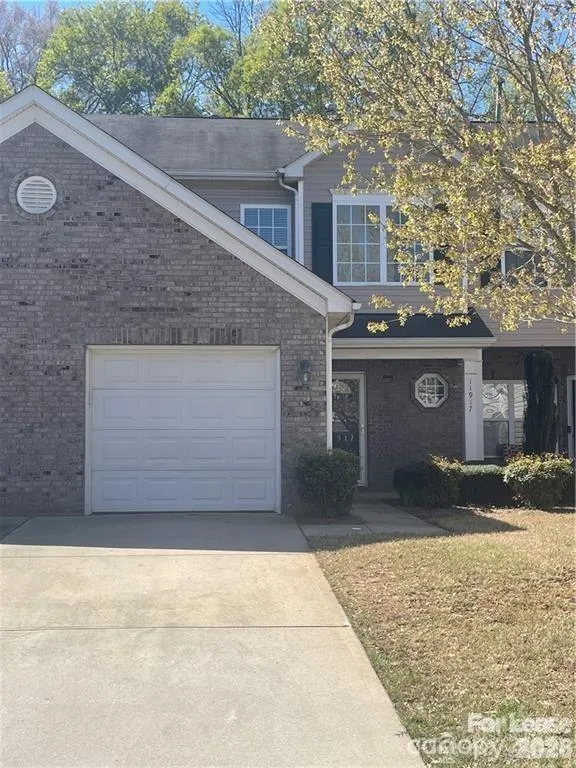 11917 Stratfield Place Circle #118 Pineville, NC 28134