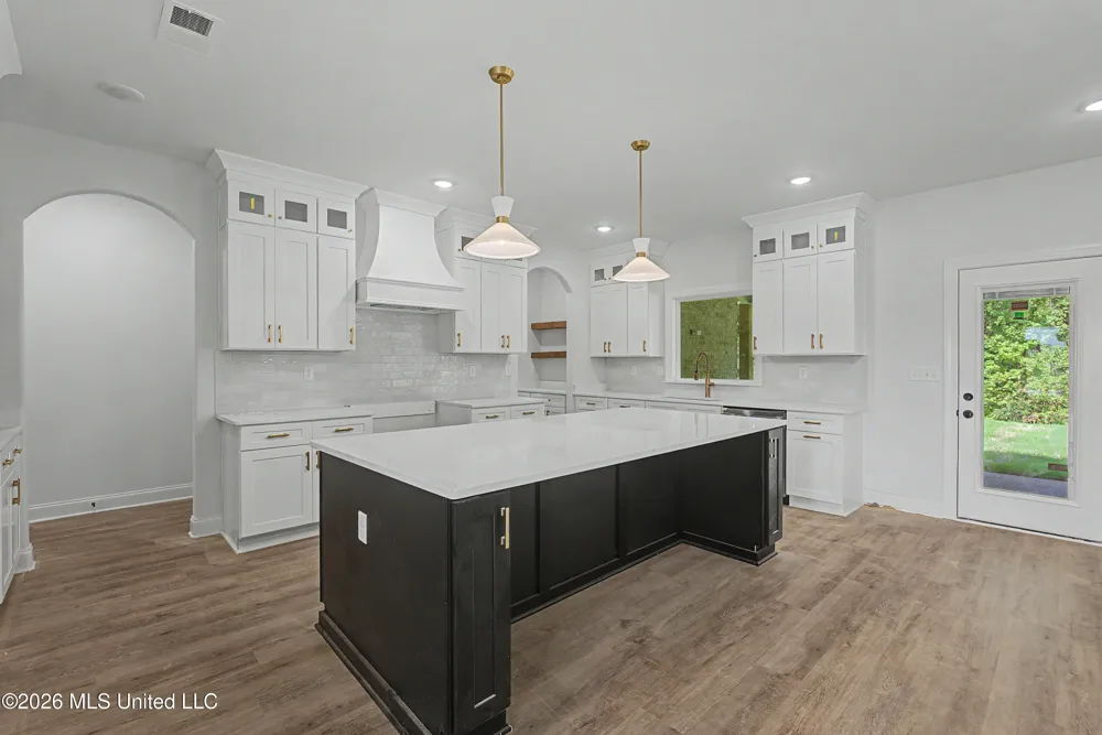 1683 Baisley Drive Nesbit, MS 38651