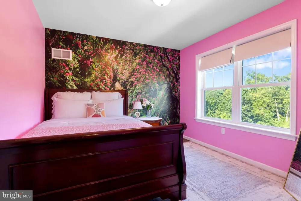 645 PIER DRIVE Lancaster, PA 17603