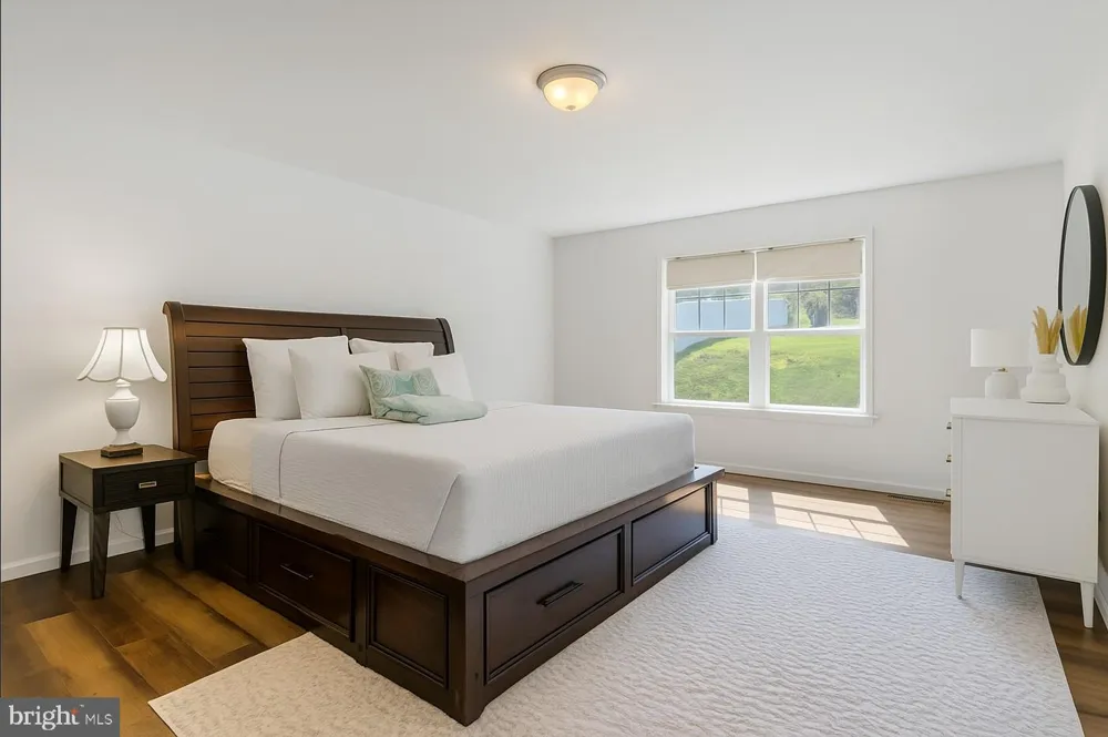 645 PIER DRIVE Lancaster, PA 17603