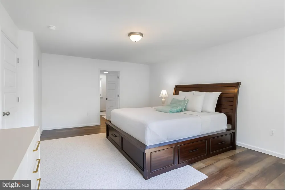 645 PIER DRIVE Lancaster, PA 17603
