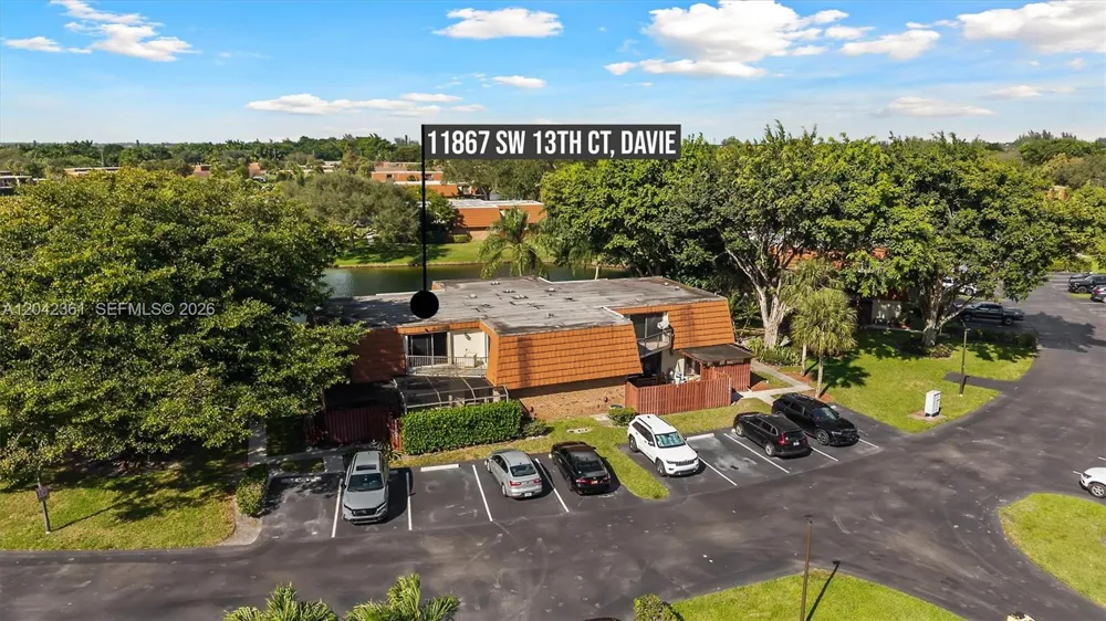 11867 SW 13th Ct Davie, FL 33325