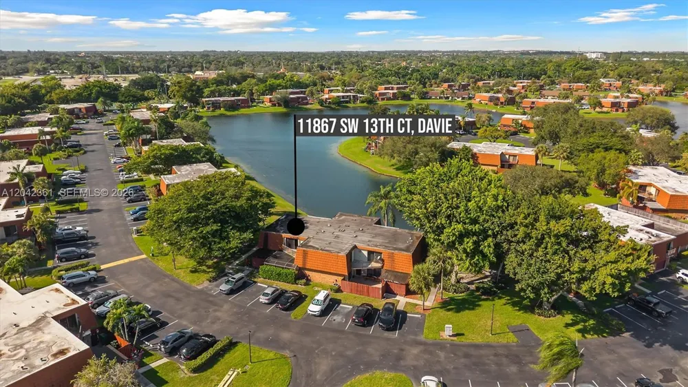 11867 SW 13th Ct Davie, FL 33325