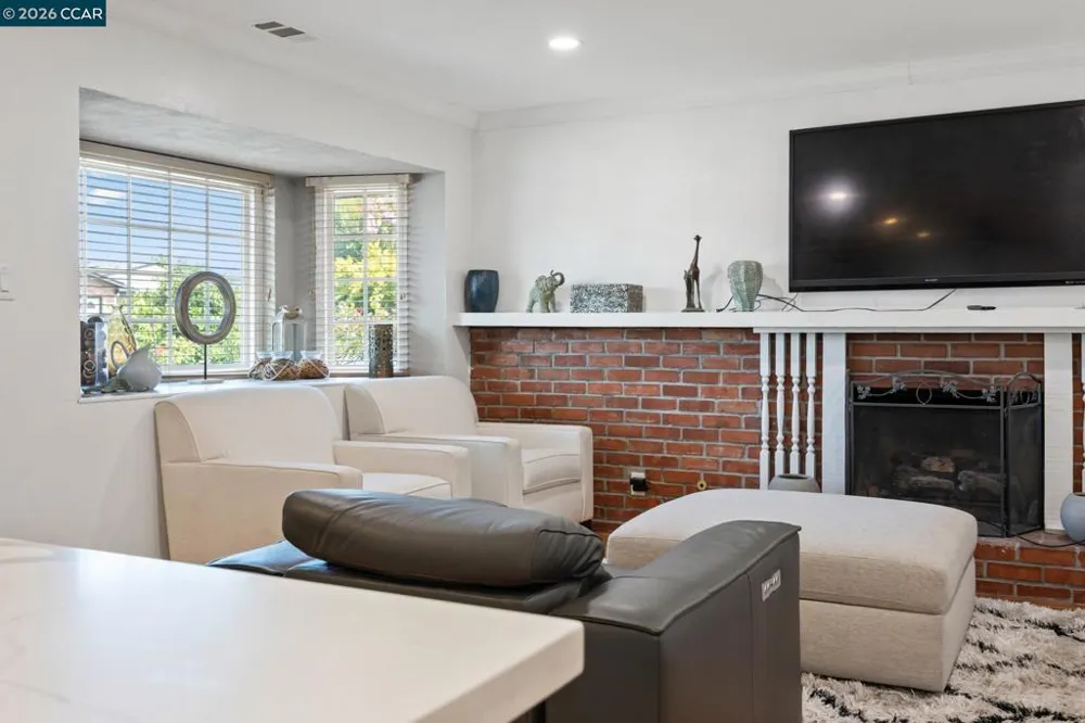 993 Argenta Court Pacheco, CA 94553