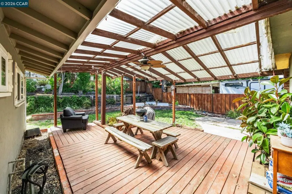 993 Argenta Court Pacheco, CA 94553