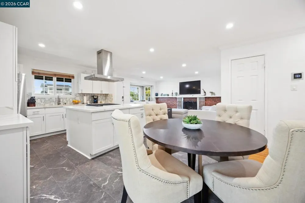 993 Argenta Court Pacheco, CA 94553