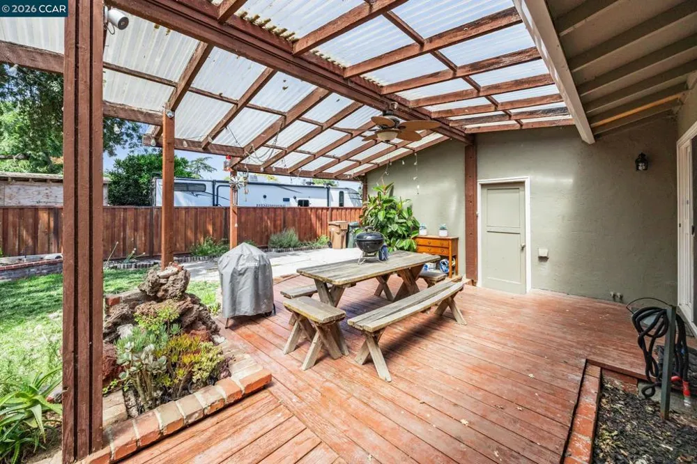 993 Argenta Court Pacheco, CA 94553