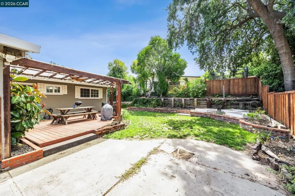 993 Argenta Court Pacheco, CA 94553