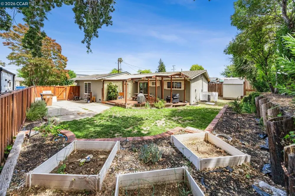 993 Argenta Court Pacheco, CA 94553