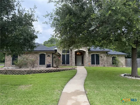621 S Roy Reynolds Drive