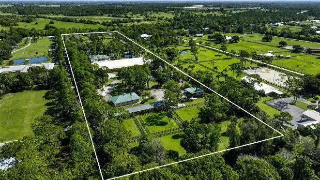 2602 SW 64th Court Palm City, FL 34990
