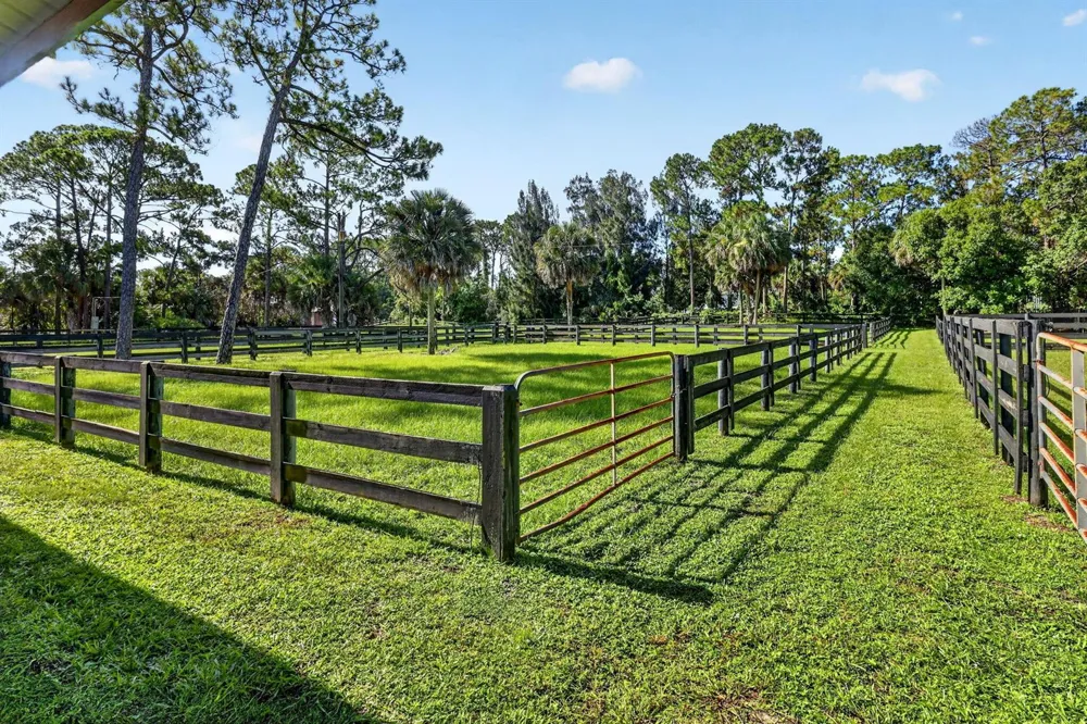 2602 SW 64th Court Palm City, FL 34990