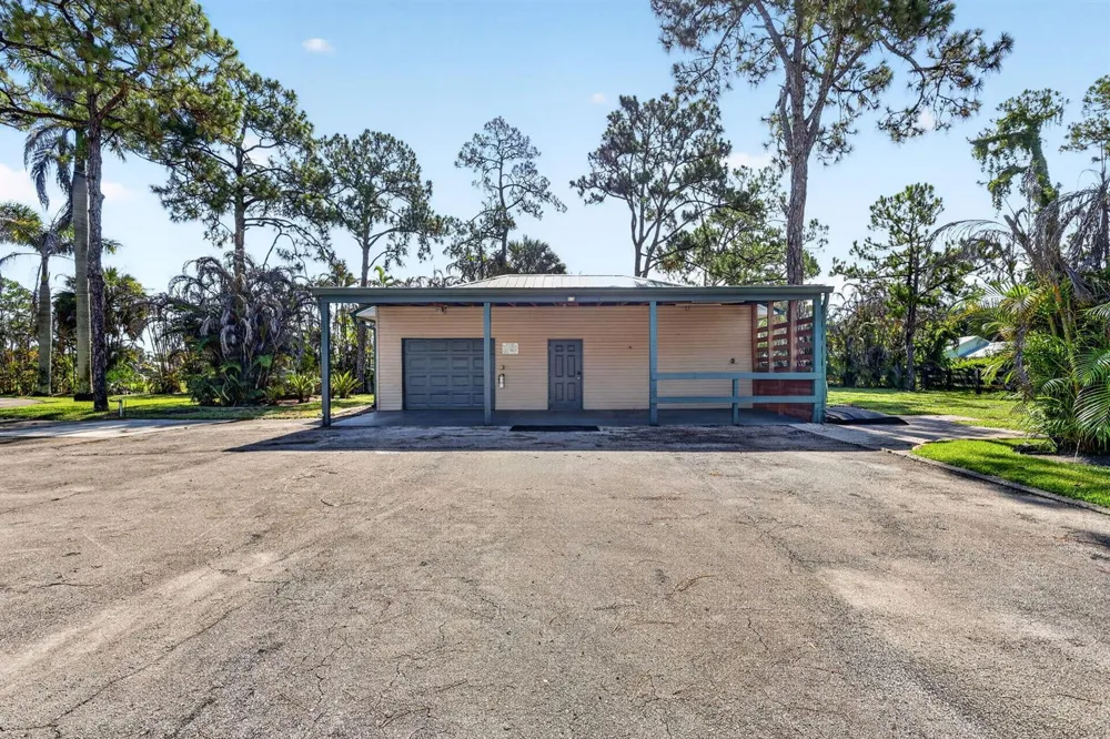 2602 SW 64th Court Palm City, FL 34990