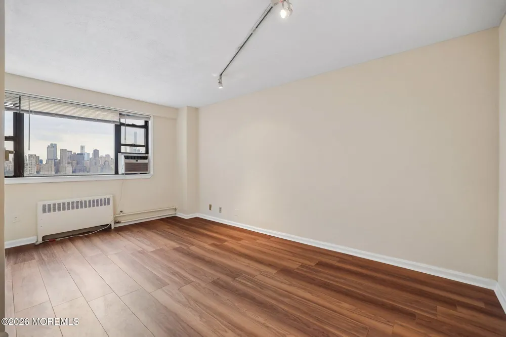 6515 Jfk Boulevard E #509 West New York, NJ 07093