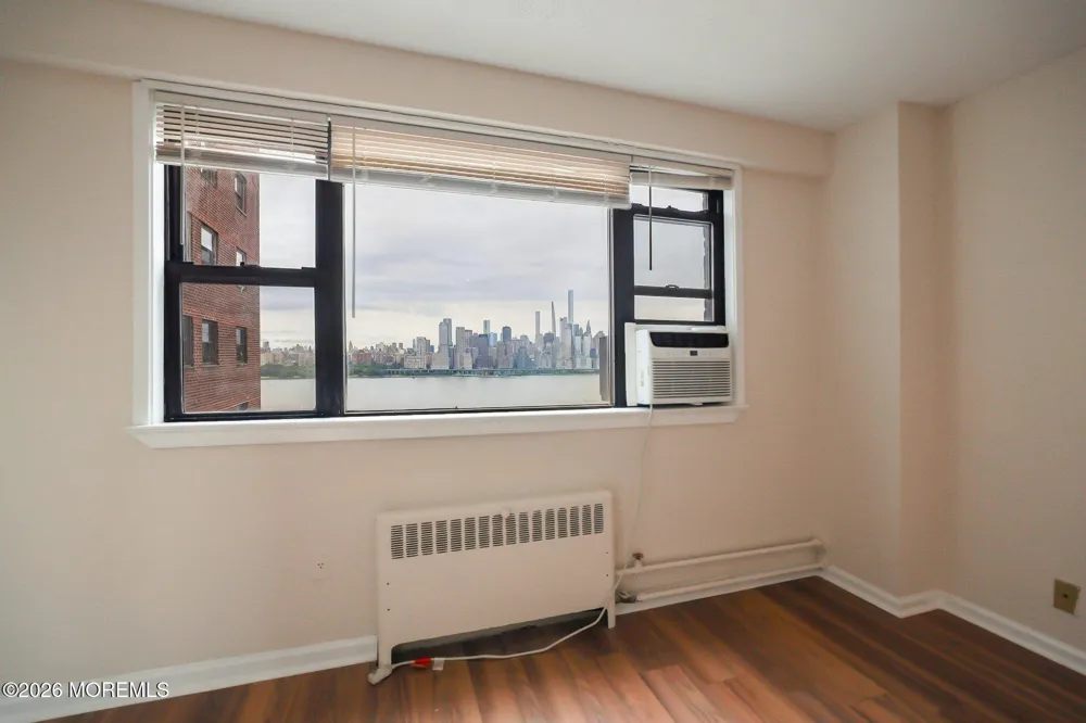 6515 Jfk Boulevard E #509 West New York, NJ 07093