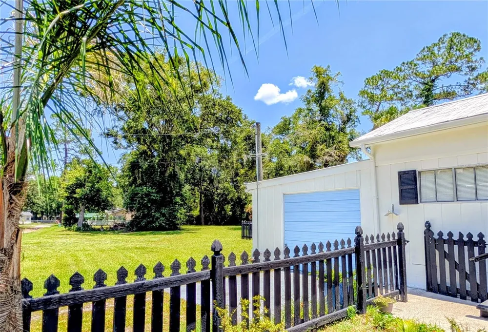 55914 BAY ROAD Astor, FL 32102