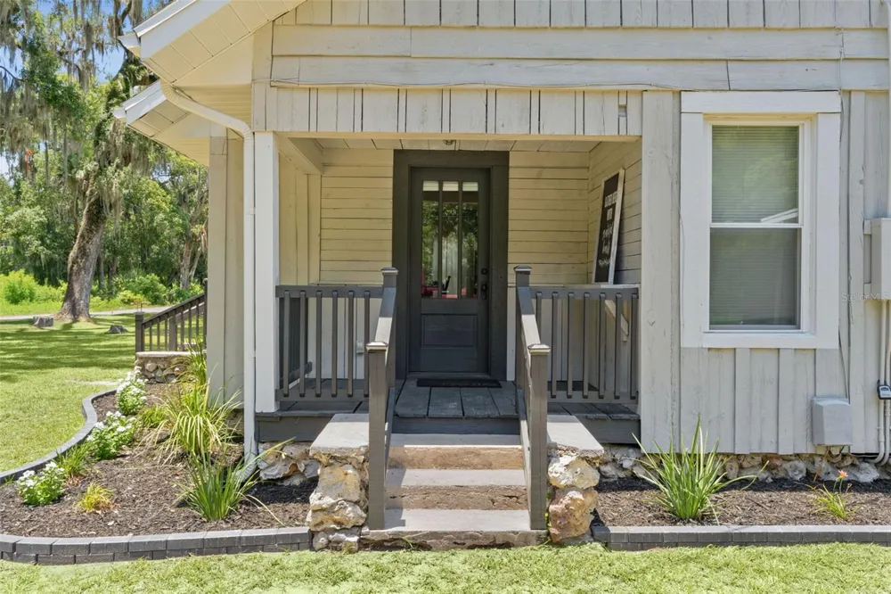13281 SE 122ND PLACE Ocklawaha, FL 32179