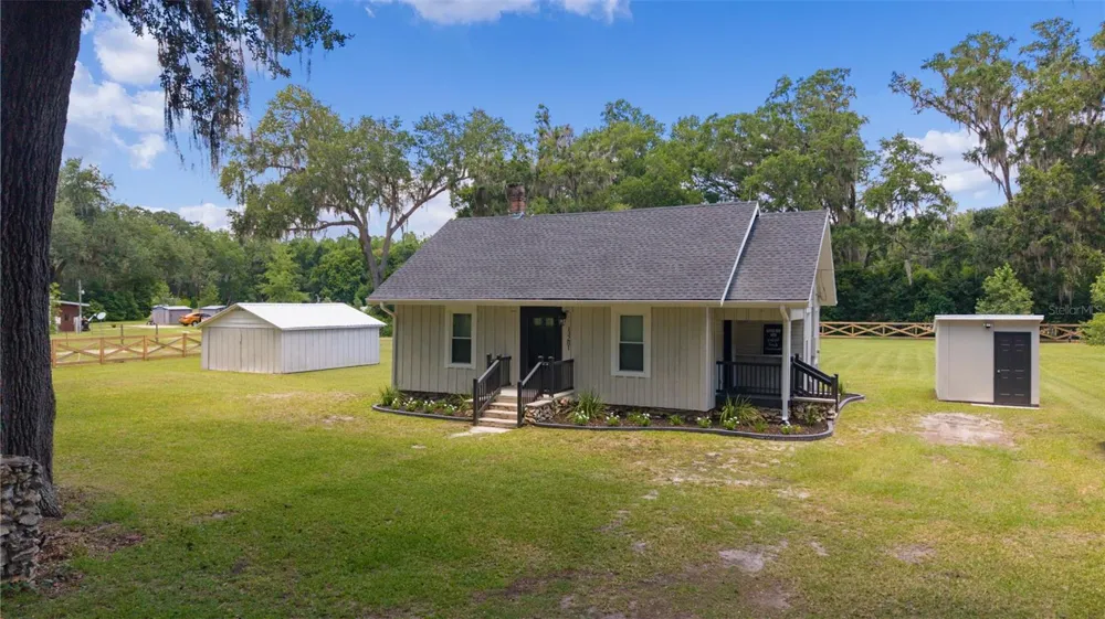 13281 SE 122ND PLACE Ocklawaha, FL 32179