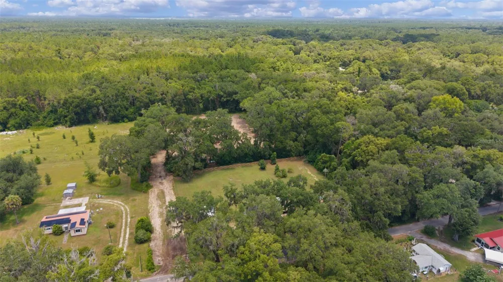 13281 SE 122ND PLACE Ocklawaha, FL 32179