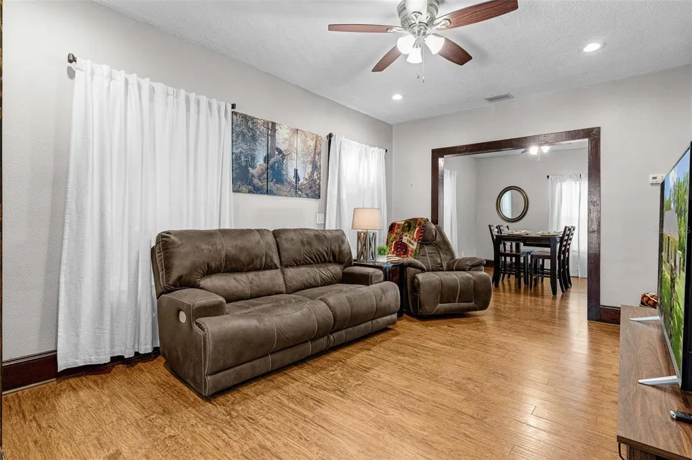 13281 SE 122ND PLACE Ocklawaha, FL 32179