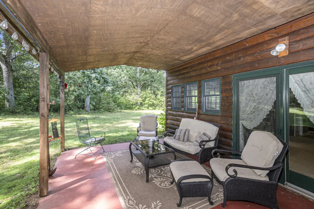 7 W 4 Mile Road Peacock Township, MI 49656