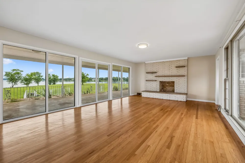413 Private Dr Hendersonville, TN 37075