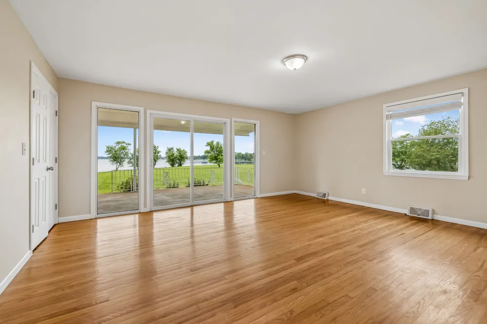 413 Private Dr Hendersonville, TN 37075