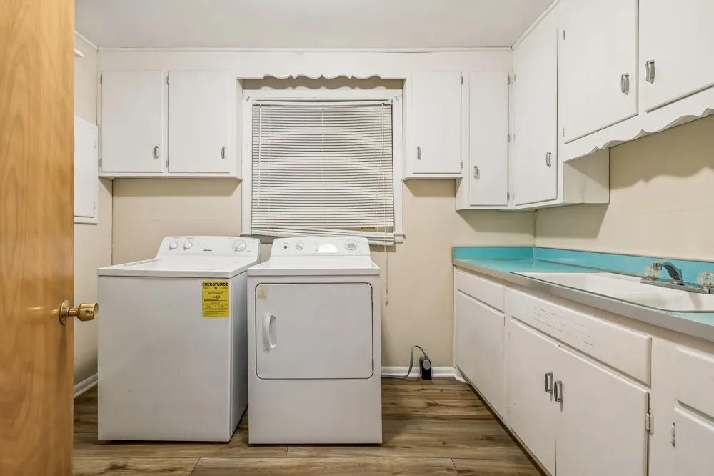413 Private Dr Hendersonville, TN 37075