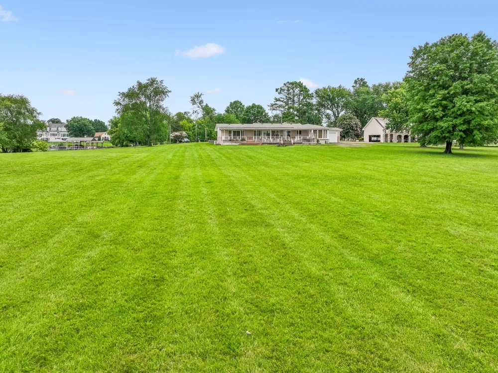 413 Private Dr Hendersonville, TN 37075