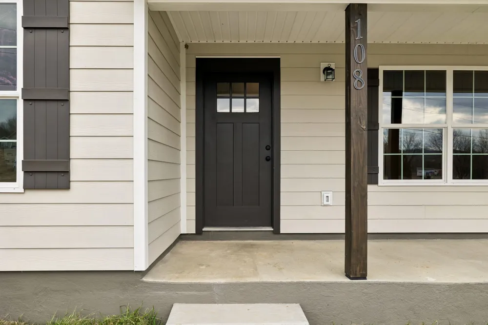 108 Crows Hill Dr Gordonsville, TN 38563