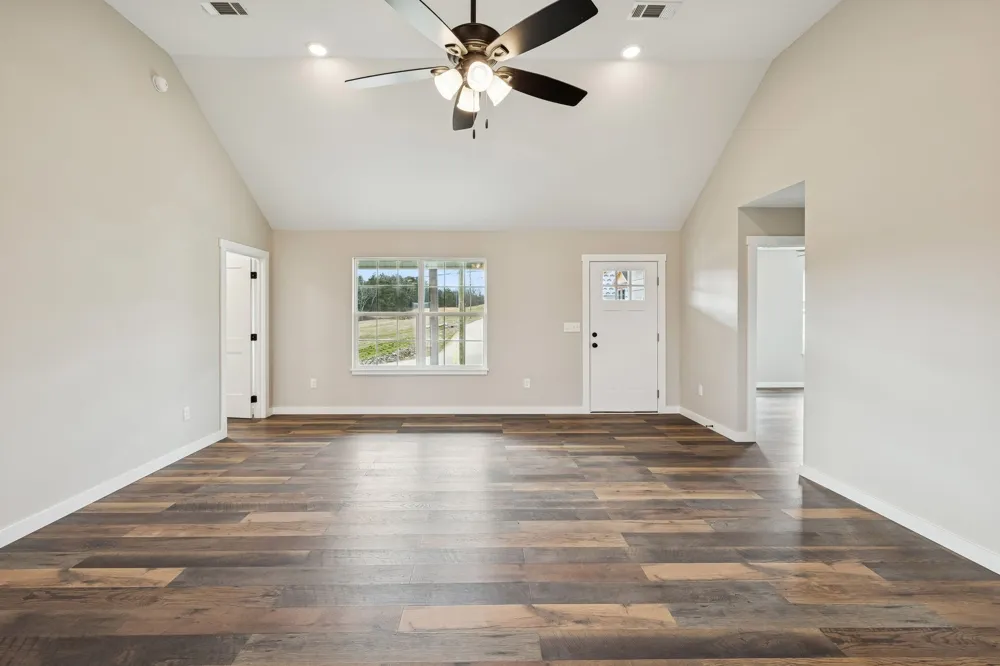 108 Crows Hill Dr Gordonsville, TN 38563