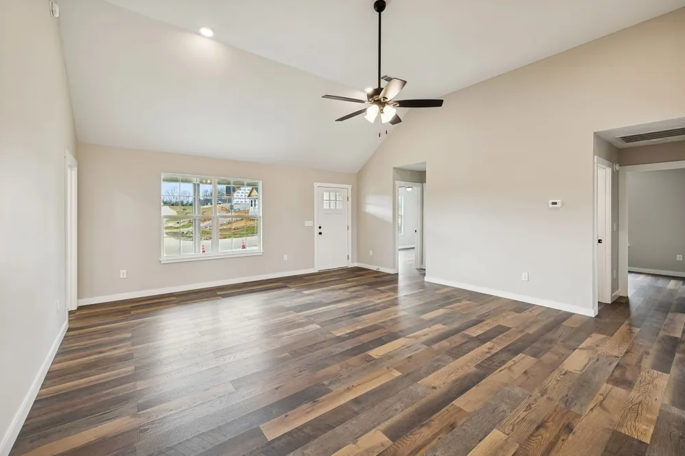108 Crows Hill Dr Gordonsville, TN 38563