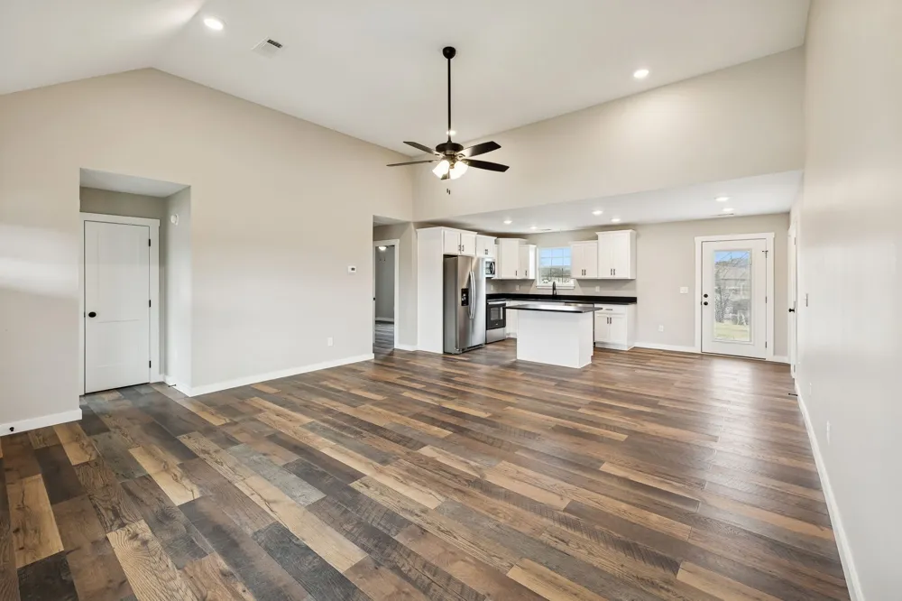 108 Crows Hill Dr Gordonsville, TN 38563