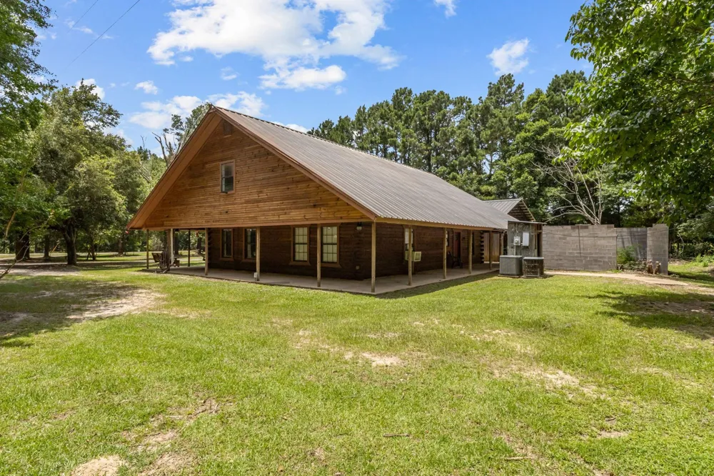 245 Pr 8368 Spurger, TX 77660